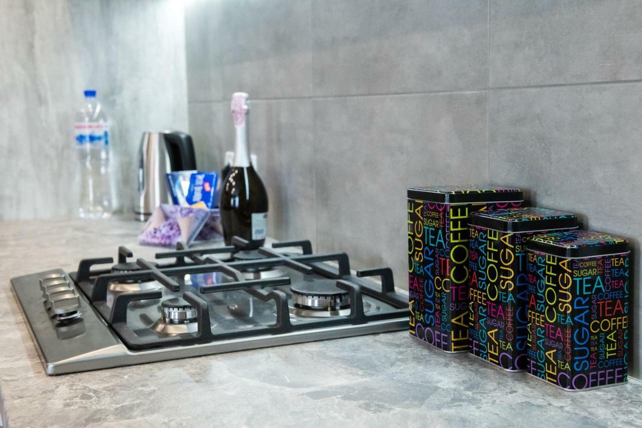Avalonrestapartments إلفيف