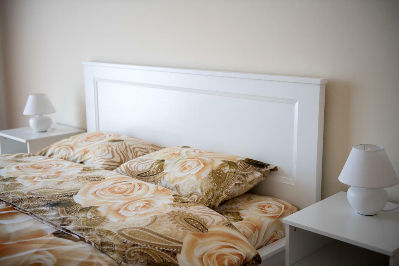 Avalonrestapartments إلفيف